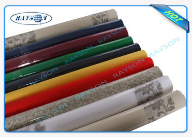 Embalado en peso disponible no tejido de los manteles 45g 50g 60g 70g del color de Pantone del rollo