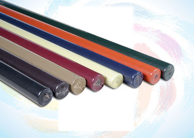 Manteles coloreados multi grabados en relieve PP TNT 100 - los 320CM disponibles de la tela